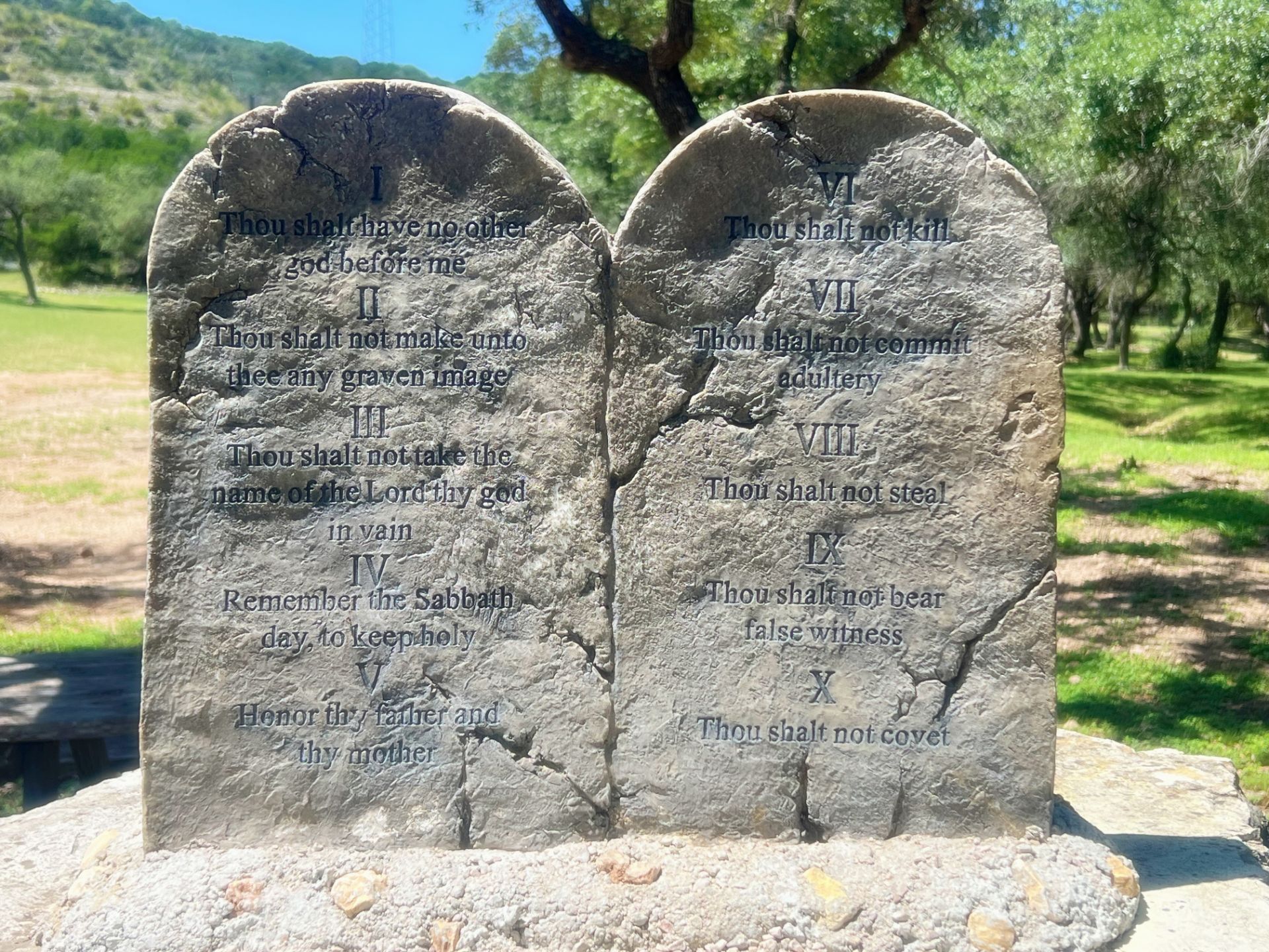 TEN%20COMMANDMENTS_%20jpeg.jpeg